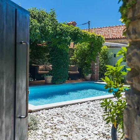 Mosaici Dom wakacyjny *